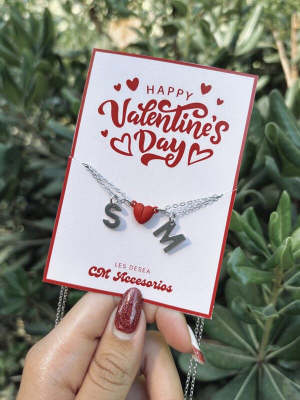 San Valentin - Collares más imán rojo con iniciales